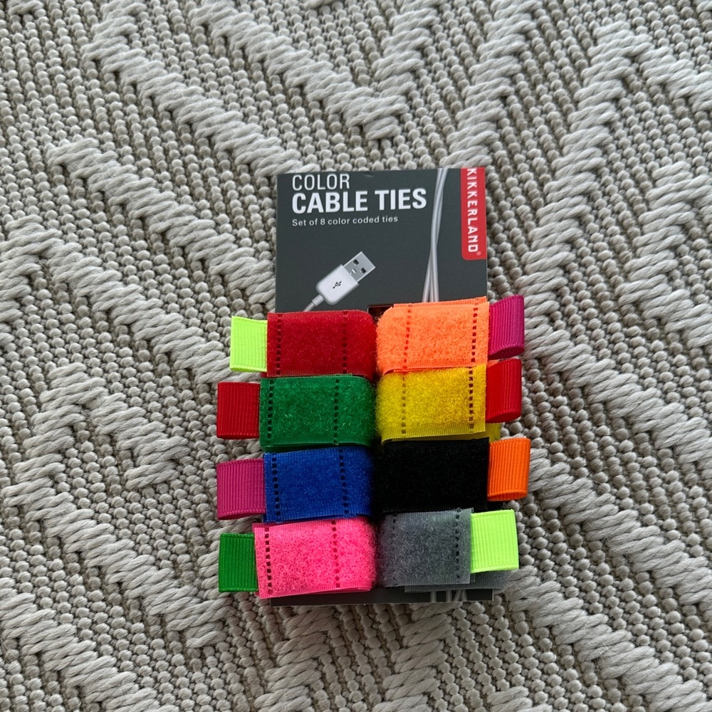 Kikkerland Color Cable Ties- set of 8
